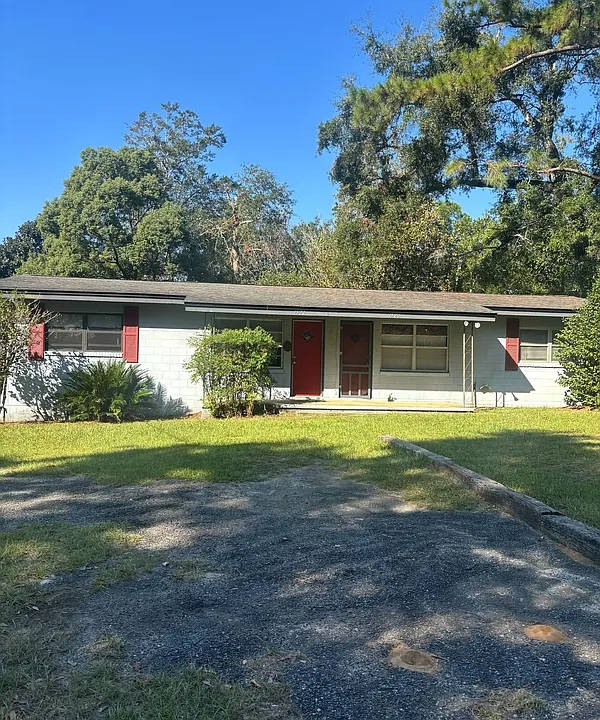 1522 Myrtle Dr
