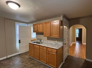 1221 Galtier St #1, Saint Paul, MN 55117