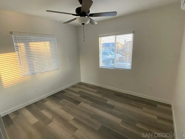 636 N Aster St — Photo 8