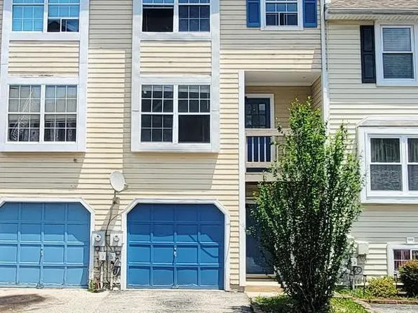 897 Sabina Cir, Bear, DE 19701