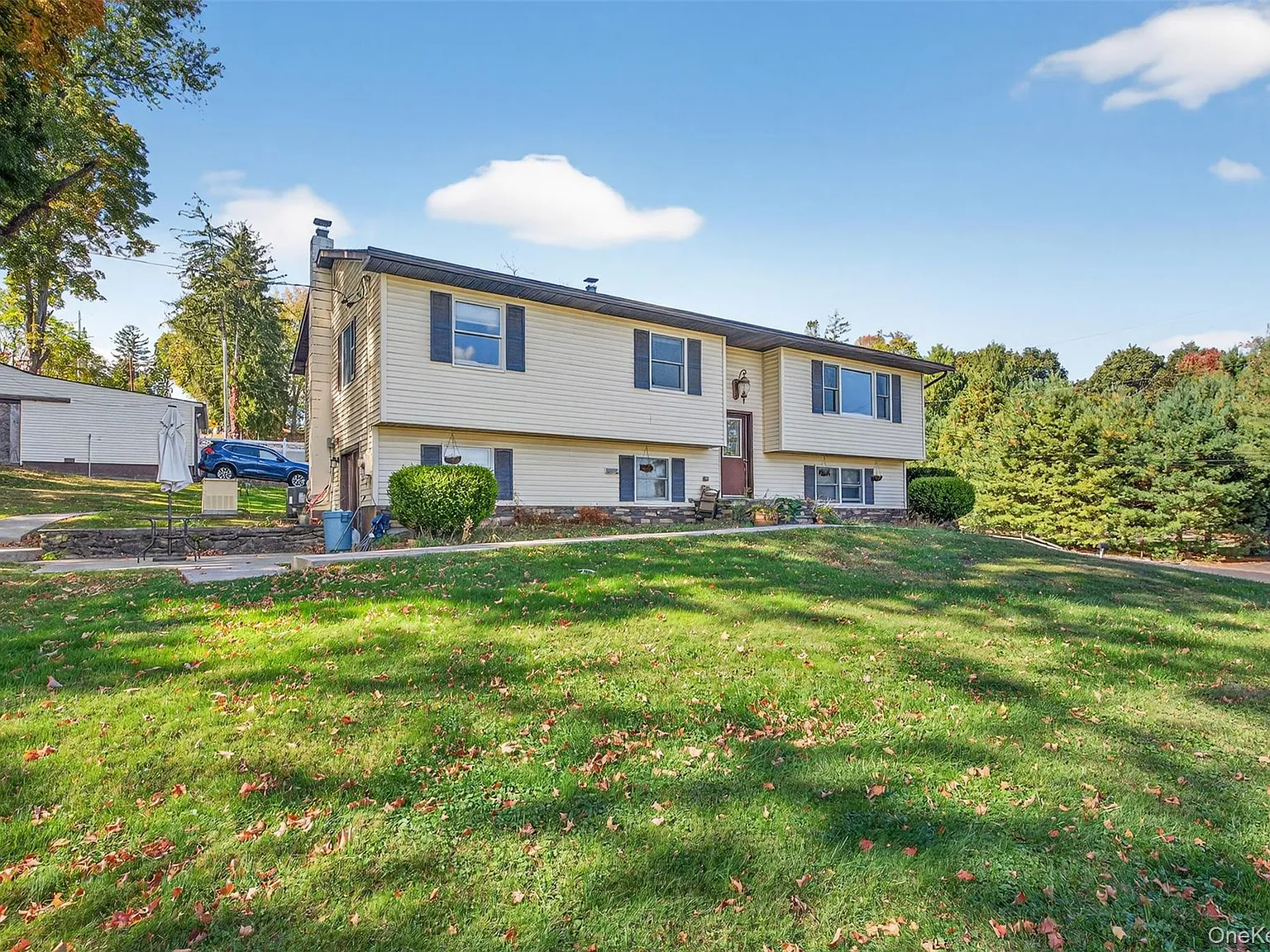 2 bed, 1.0 bath, 1000 sqft, $2,100 — Photo 3