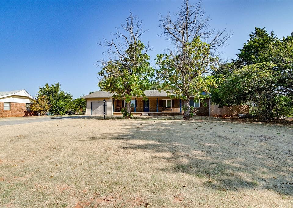 1st image of 513 S Lakehoma Place Dr