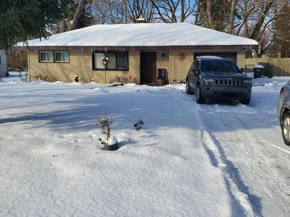 1772 Lombard St, Benton Harbor, MI 49022