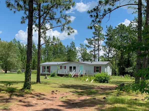 5037 Buckhorn Dr, Hookerton, NC 28538