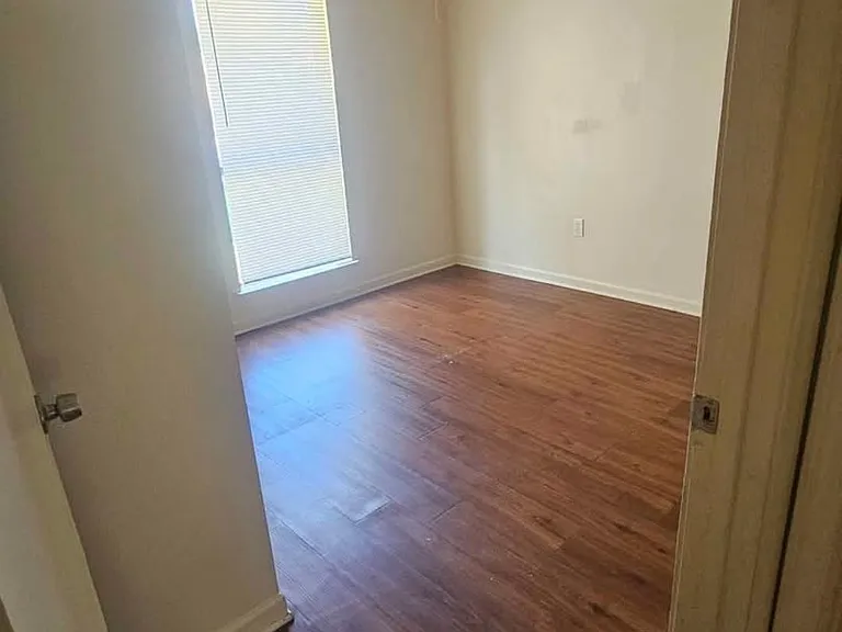 1724 S Brightside View Dr #G — Photo 6