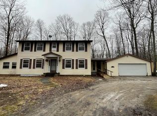 29565 E Ledy Dr, Drummond Island, MI 49726