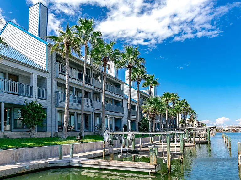 14434 Cabana East St #305 — Photo 33
