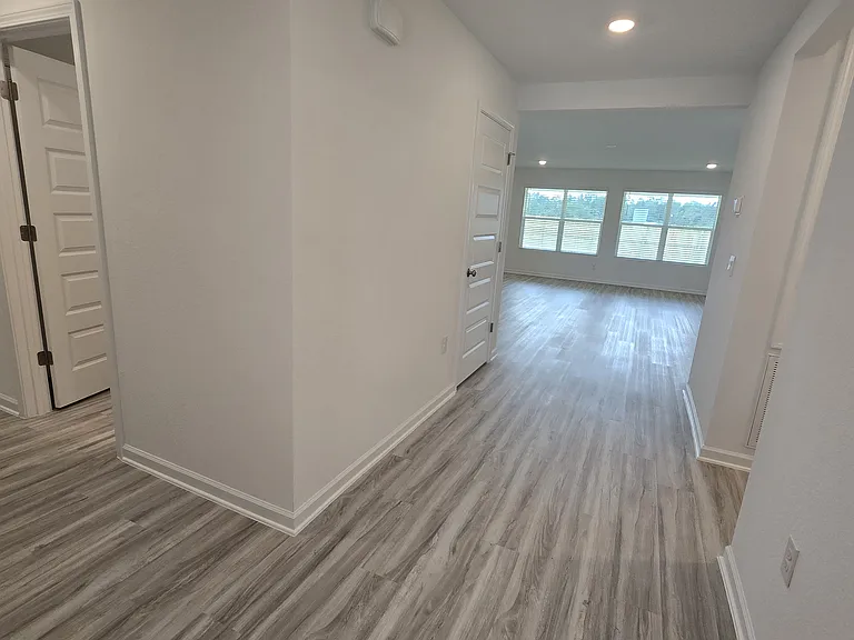 22050 Aleutian Ave — Photo 8