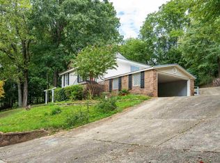 6018 Dickey Springs Rd, Bessemer, AL 35022