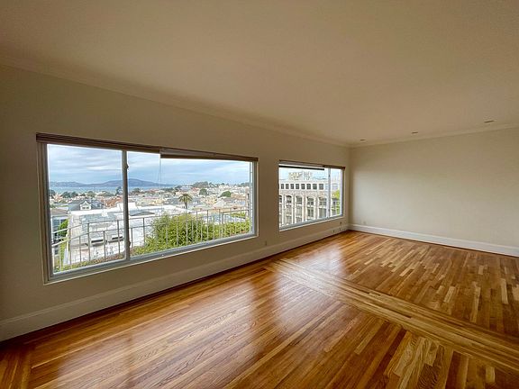 2nd image of 2060 Green St APT 5