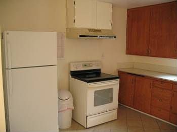 2nd image of 1236 Modoc St