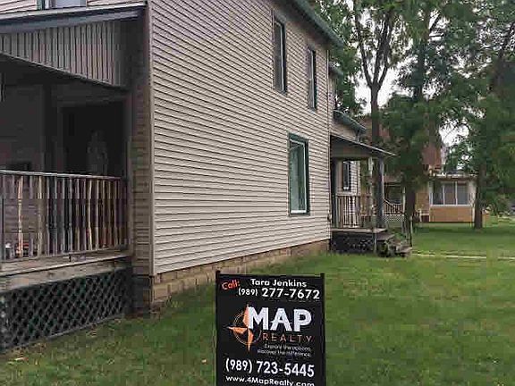 4th image of 219 Goodhue St