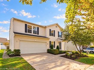 8135 Cypress Cir, Dexter, MI 48130