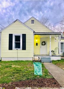 612 Dupont Ave, Nitro, WV, 25143