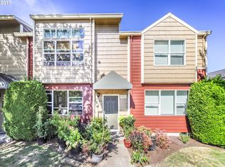 15703 NE Beech St, Portland, OR 97230