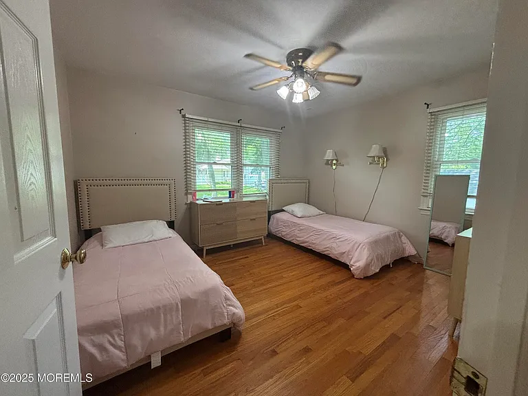 187 Elmwood Rd — Photo 20