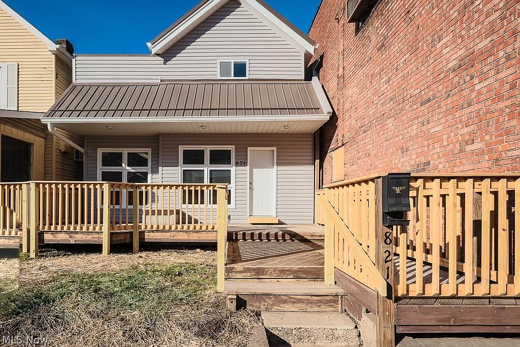 821 Main St, Follansbee, WV 26037 Zillow