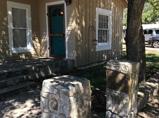 151 N 1st St, Harper, TX 78631