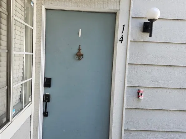 2380 W Orangethorpe Ave APT 14, Fullerton, CA 92833