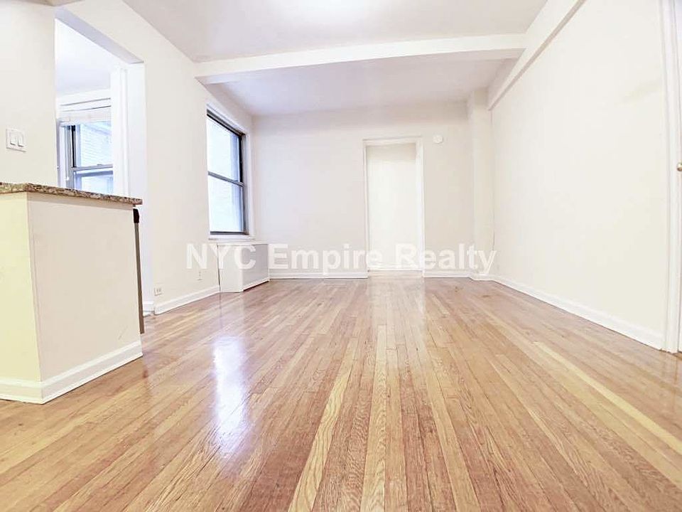 1st image of 301 E 38th St #15I***