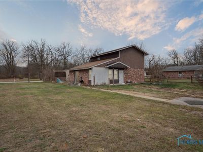 9721 Oak Bend Ave, Holland, OH, 43528