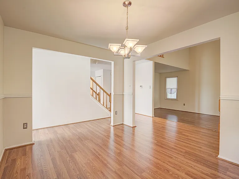 13907 Concord Ave — Photo 21