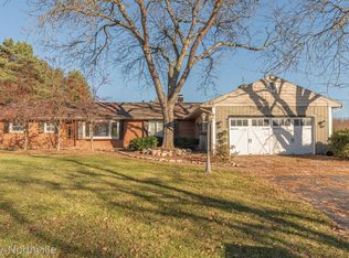 9457 Bergin Rd, Howell, MI 48843