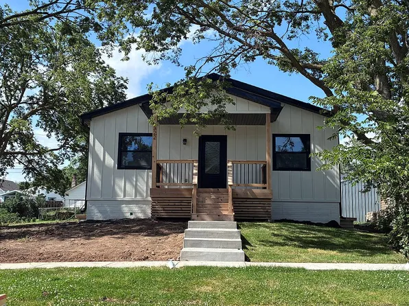 322 E Bradford St, Seward, NE 68434