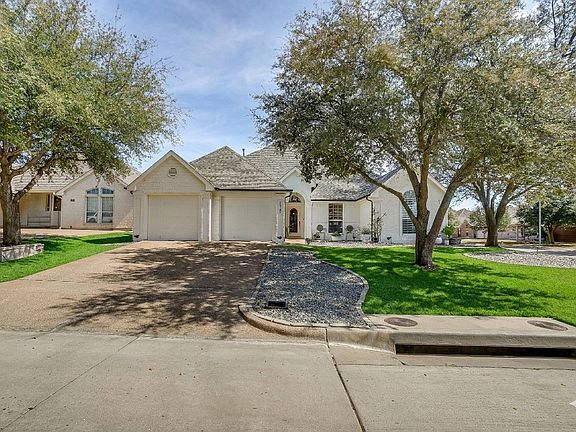 2nd image of 5529 Sierra Ridge Dr