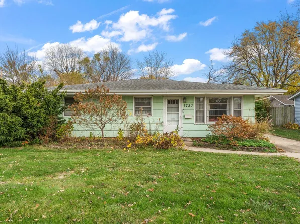 7727 New Hampshire Ave, Hammond, IN 46323