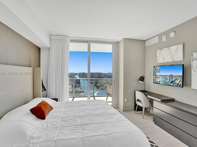 4010 S Ocean Dr #R1108 — Photo 15