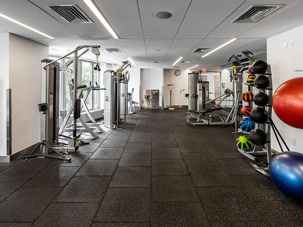 4545 Center Boulevard image 7 of 15