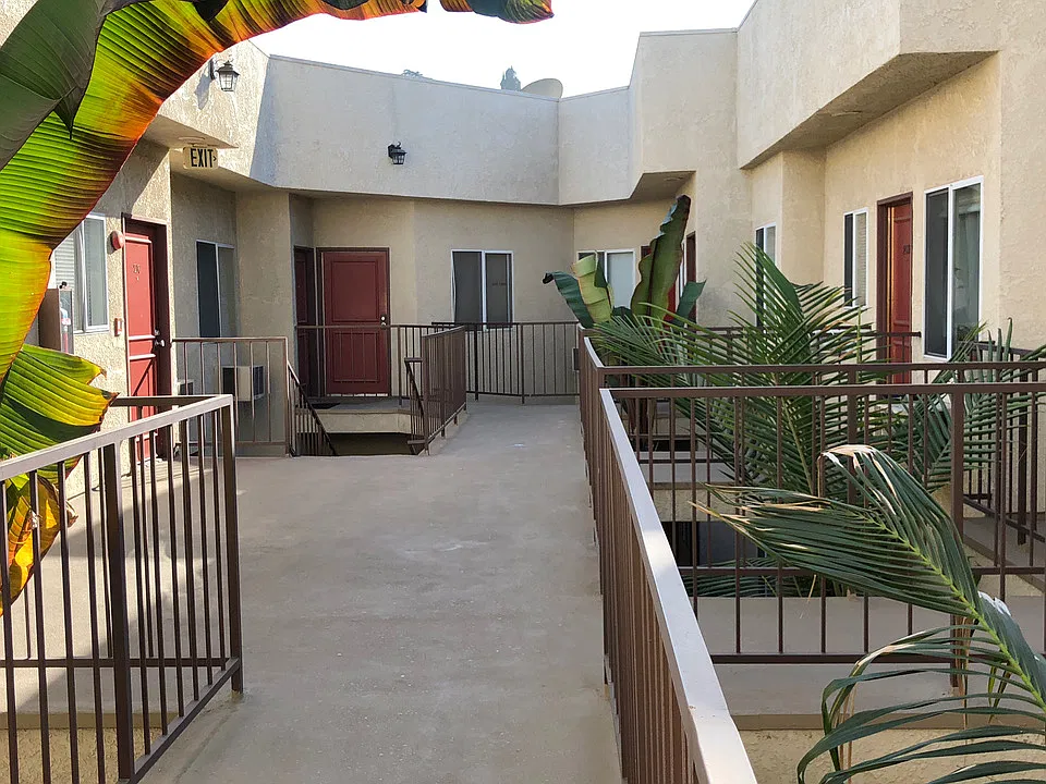 Clean and well-maintain common areas