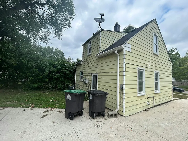 6160 McGuire St — Photo 24