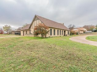 710 Terrace Dr, Weatherford, TX 76086