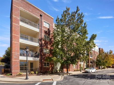 5 Farleigh St APT 203, Asheville, NC, 28803