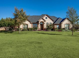 5830 Country South Ln, Midlothian, TX 76065