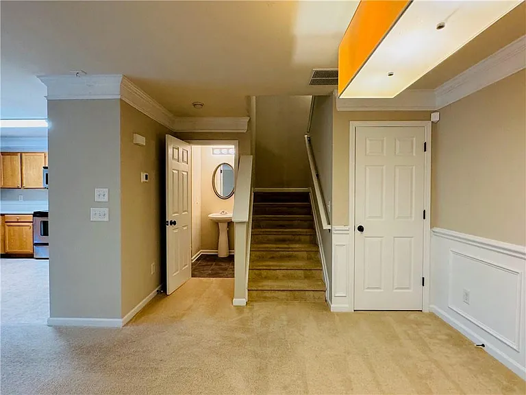 2515 Sheldon Pl — Photo 13