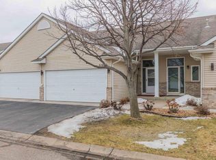 21589 Evergreen Trl, Rogers, MN 55374