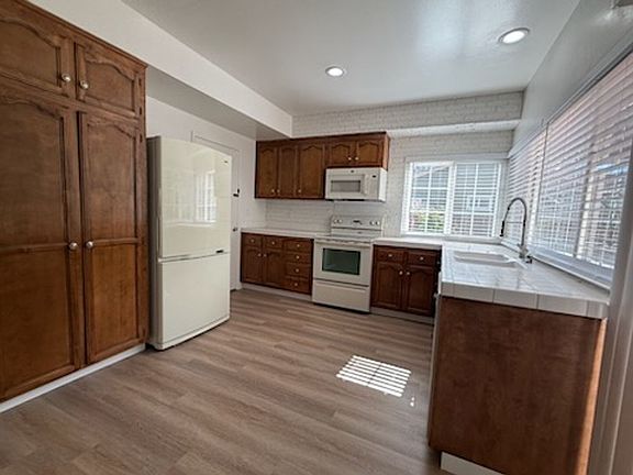 2nd image of 11482 Silvergate Dr