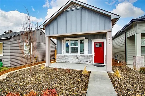 1612 S Jessie St Photo 1