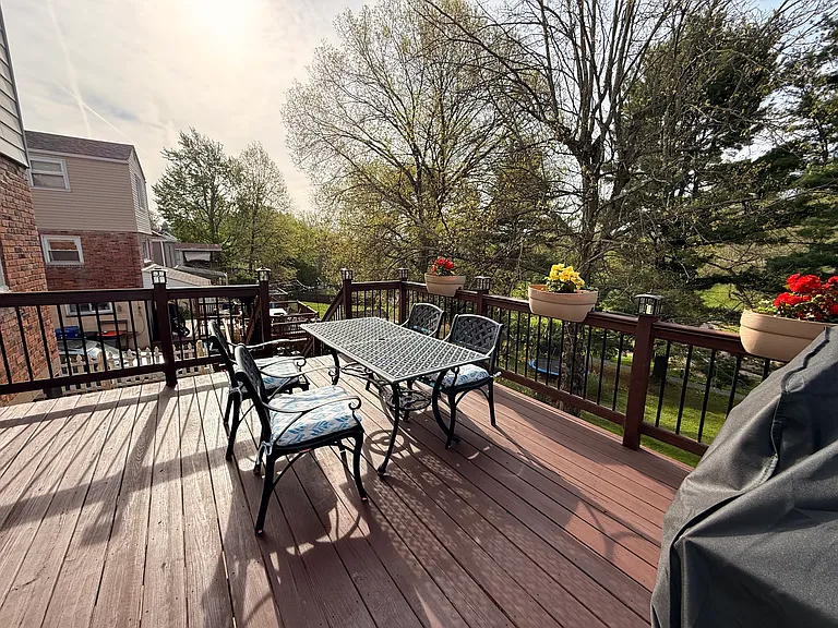 632 Highview Rd — Photo 37