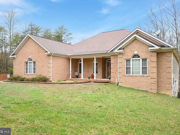 4th image of 2531 Wheatland Woods Dr