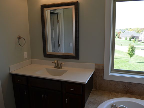 4th image of 2129 Buckeye Ct