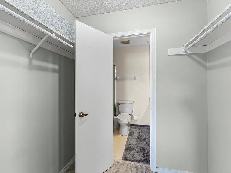 7100 Ponce De Leon Ave #4 — Photo 11