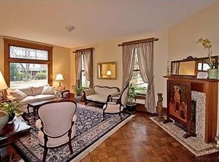 723 Park Ave, Wilmette, IL