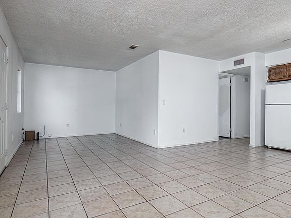 4th image of 1615 Oconnell St