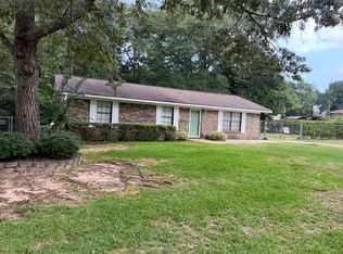 114 Weeping Willow Rd, Abbeville, AL 36310