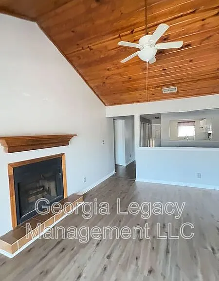 2505 W Broad St #521 — Photo 3