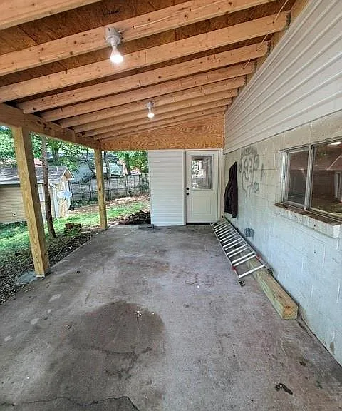 920 Cardinal Dr — Photo 29